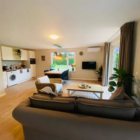 Morning Glory, Forest Casa vacanze *